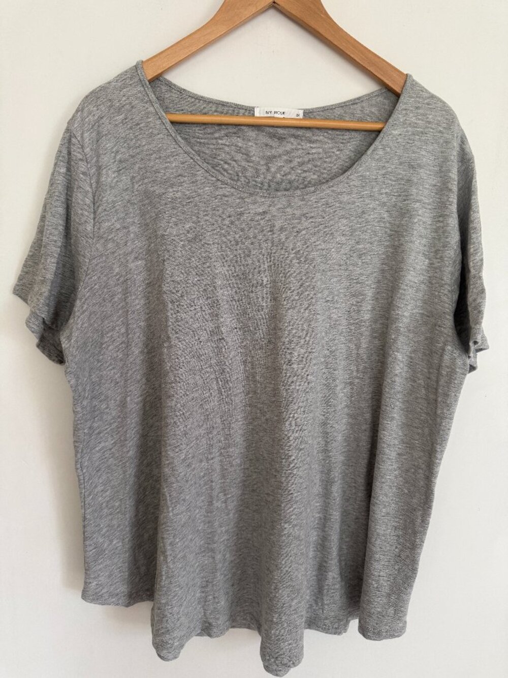 Ivy Rose Women Gray Short Sleeve Pullover T Shirt Plus Size 2X